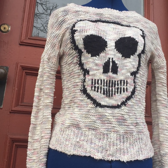 Pastel Knit goth skull sweater size loose Small - Picture 2 of 8